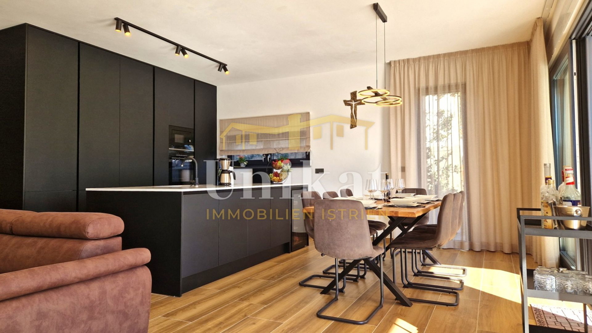 Luksuzna počitniška hiša v okolici Poreča